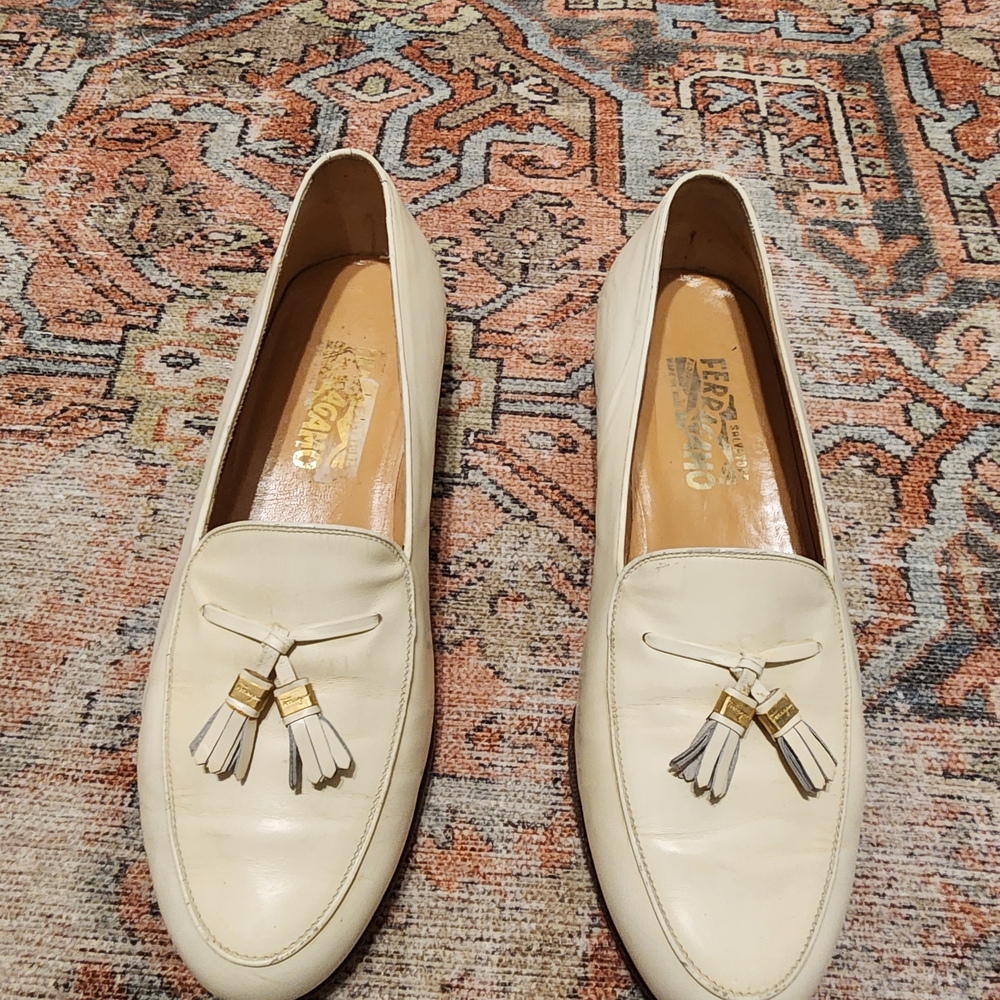 Salvatore Ferragamo Men's Cream Leather Loafers